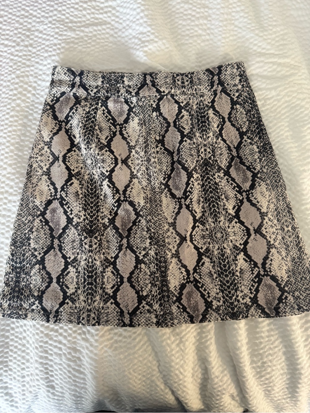 Altar'd State Snakeskin Print Zip Front Mini Skirt Grey Black size XS
